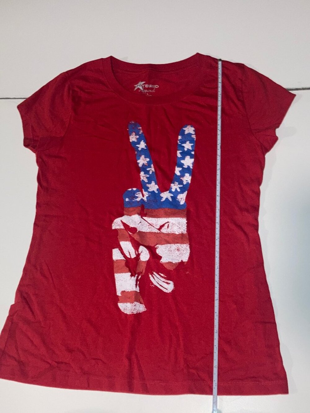 Hybrid Apparel Patriotic Peace Sign Graphic on Red Tee Shirt Large RN 117508